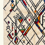 Ivory Azilal rug Amud black linear pattern close-up