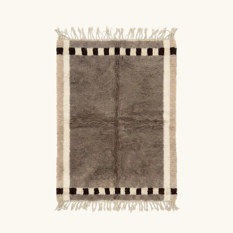 Abrid taupe Beni Ourain rug with checkered border motif, full view