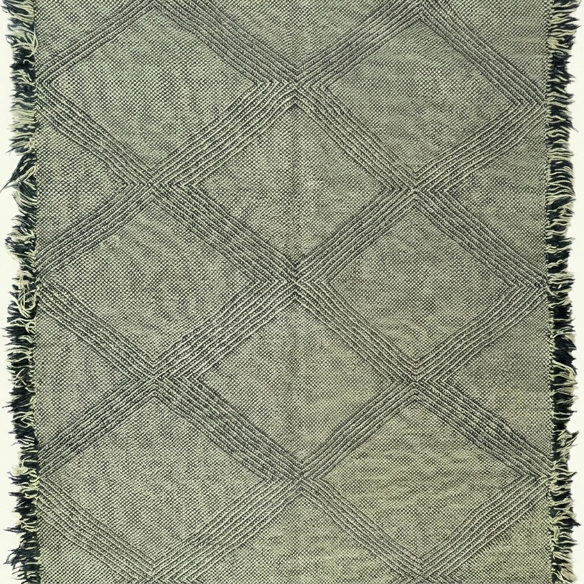 Gray Zanafi Kilim rug Aglou with diamond lattice, weave and border detail
