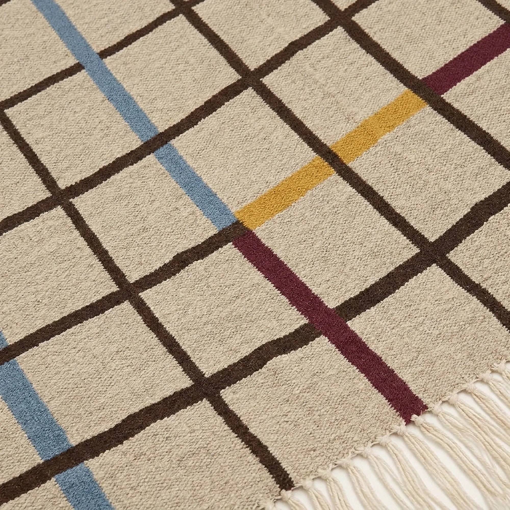 Beige Zanafi rug Amerzgane multicolor grid and flat weave detail