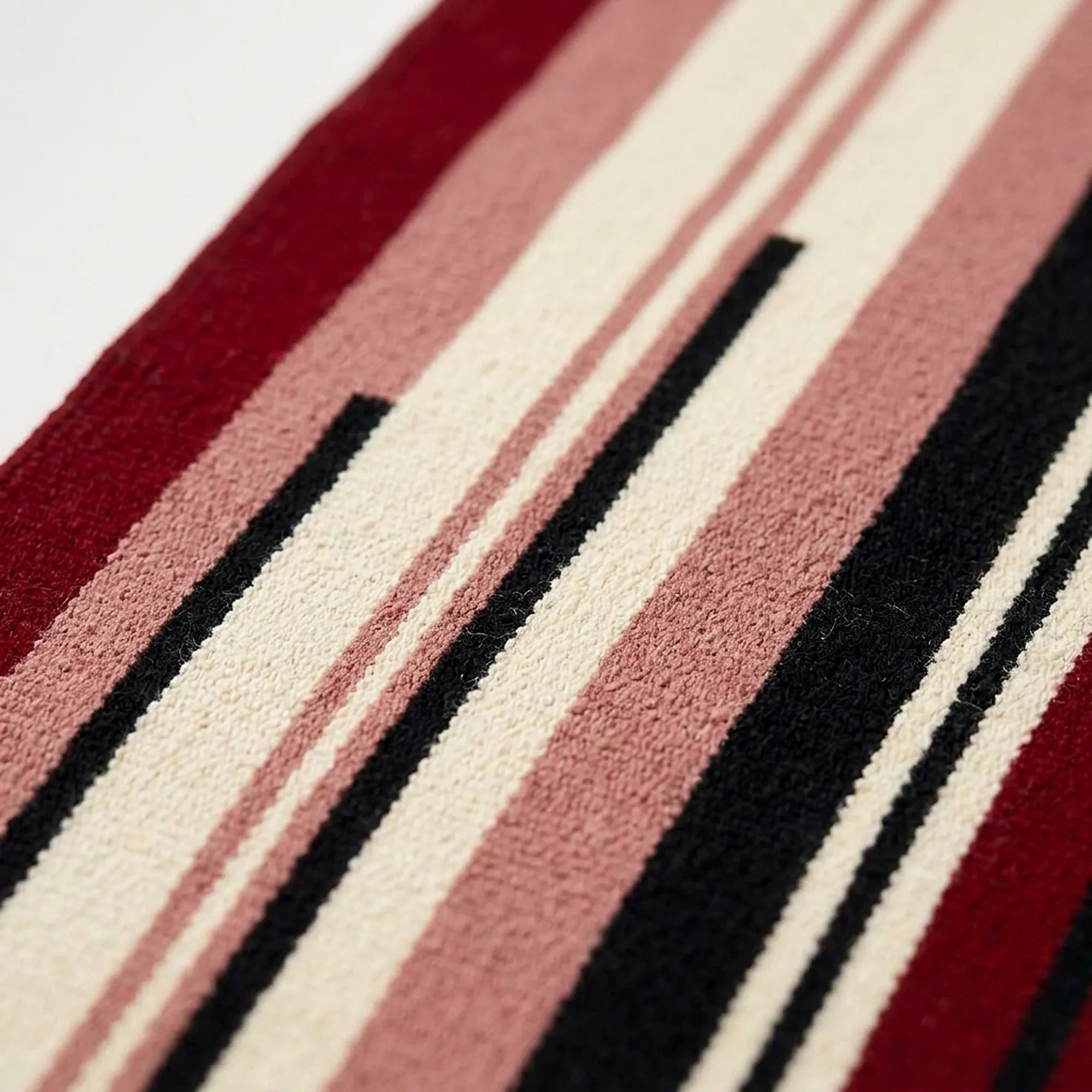 Burgundy Zanafi Kilim rug Aoulouz, offset stripe weave detail