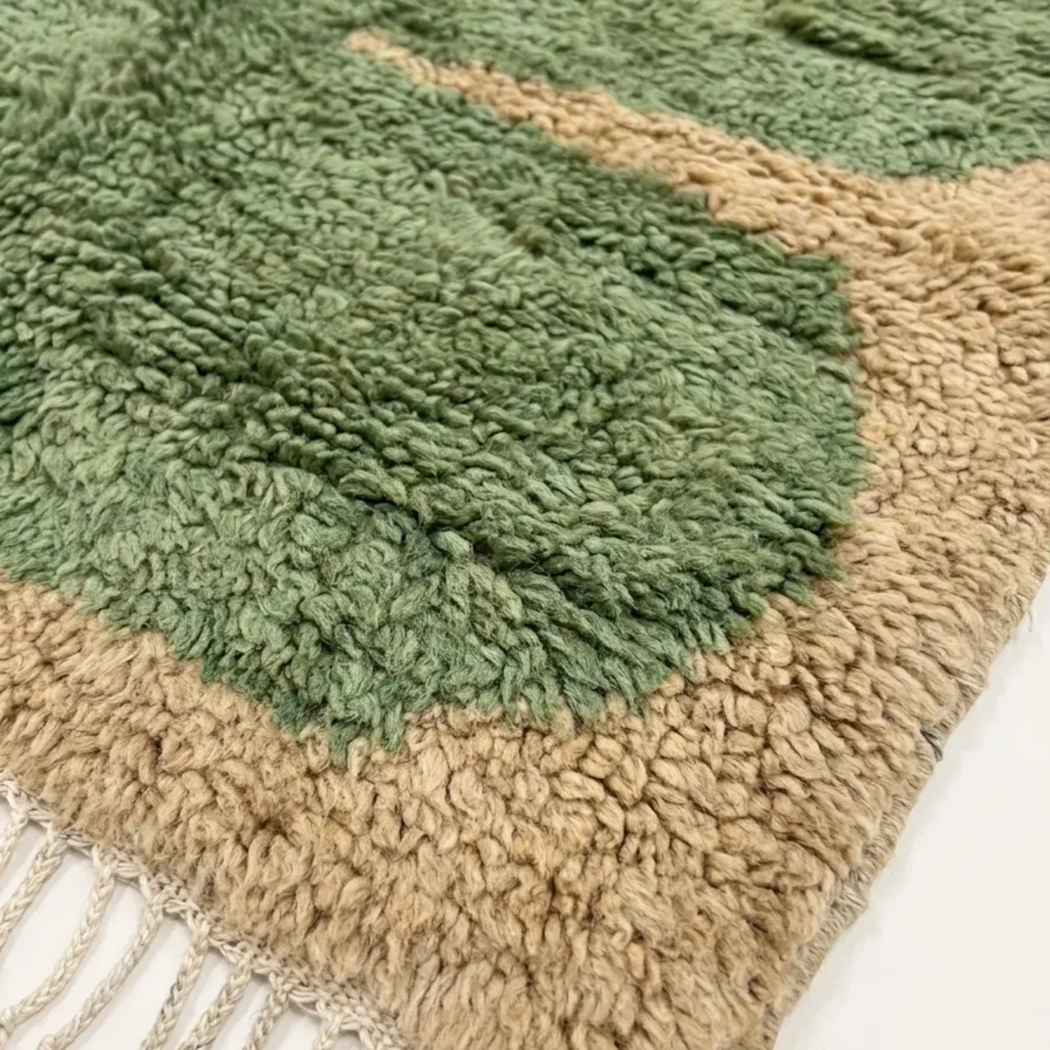 Azrar sage Beni Ourain rug pattern close-up