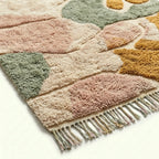Blush & Sage Mrirt rug Tafzara, flowing organic shapes raised pile detail