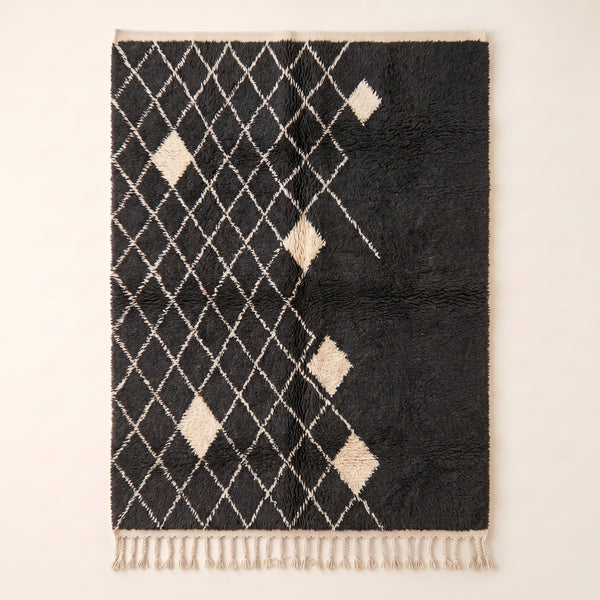 Charcoal & Ivory Beni Ourain Rug – Diamond Lattice – Itran