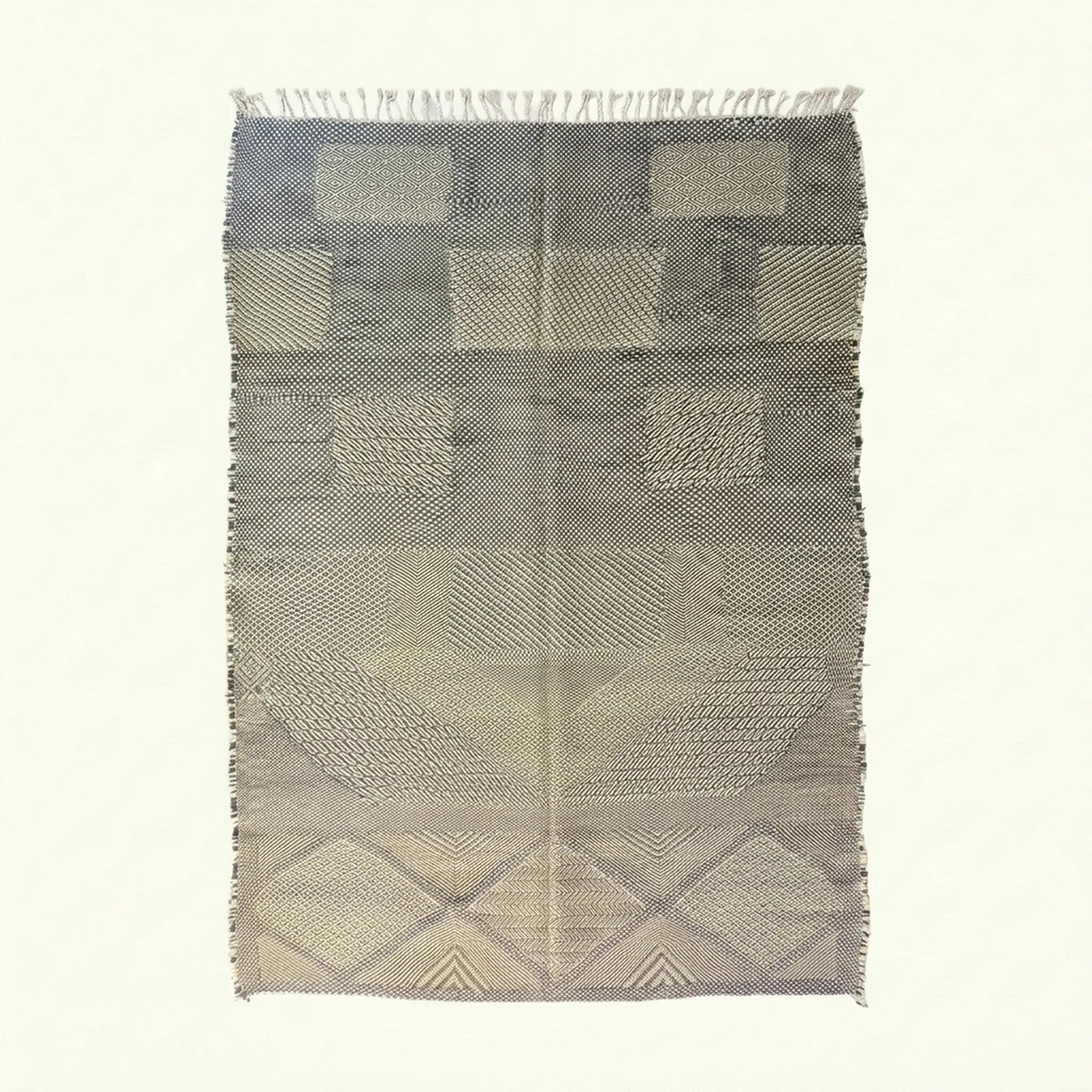 Gray Zanafi kilim rug Tadart with geometric patchwork, full rug view