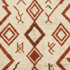 Ivory Azilal rug Assif with rust zigzag diamonds, additional detail view