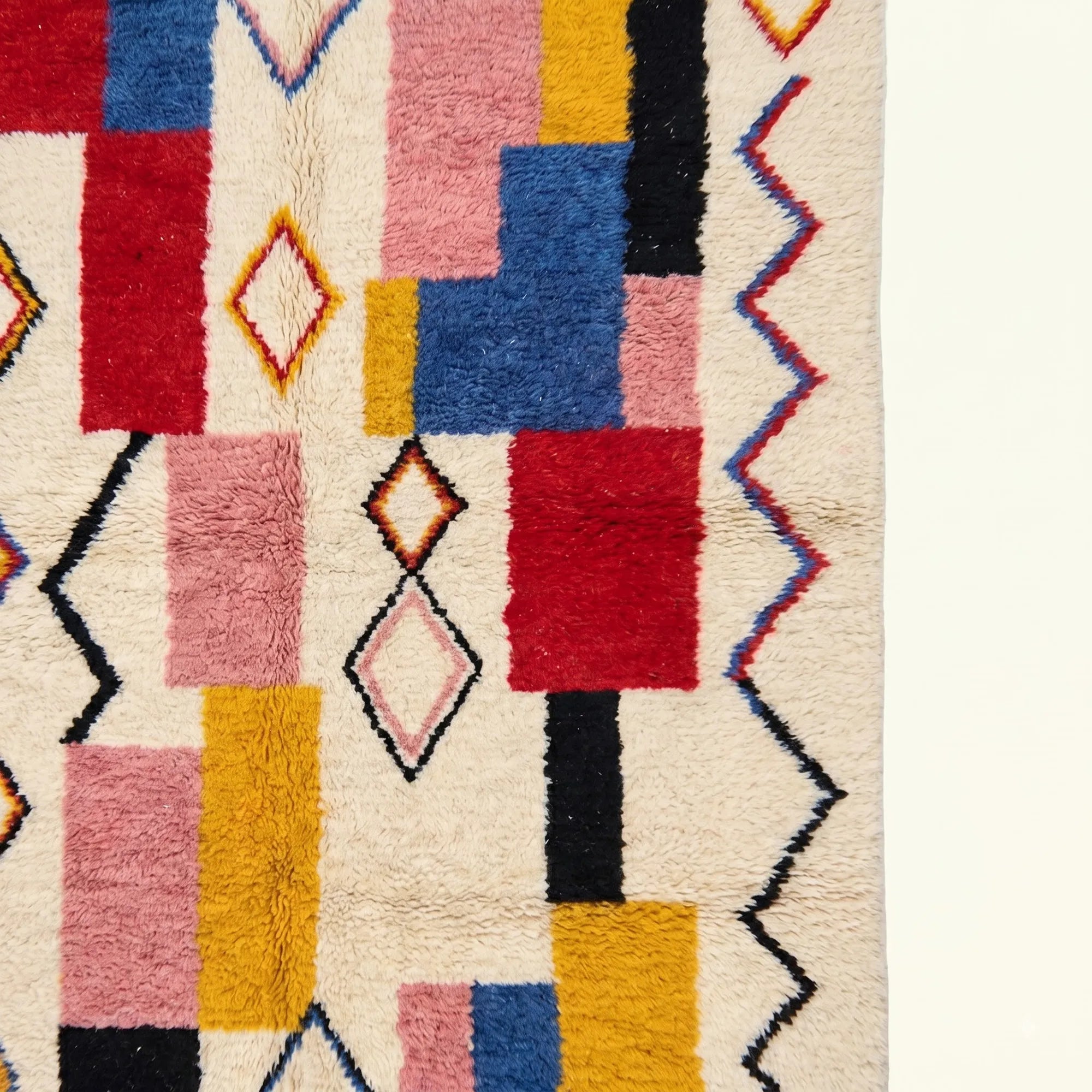 Craftsmanship detail of the ivory multicolor Izem Azilal rug