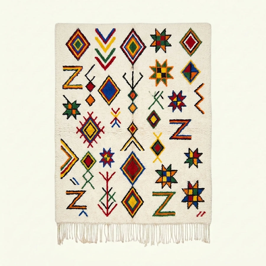 Ivory Azilal rug Tilelli with star diamond pattern, full rug view