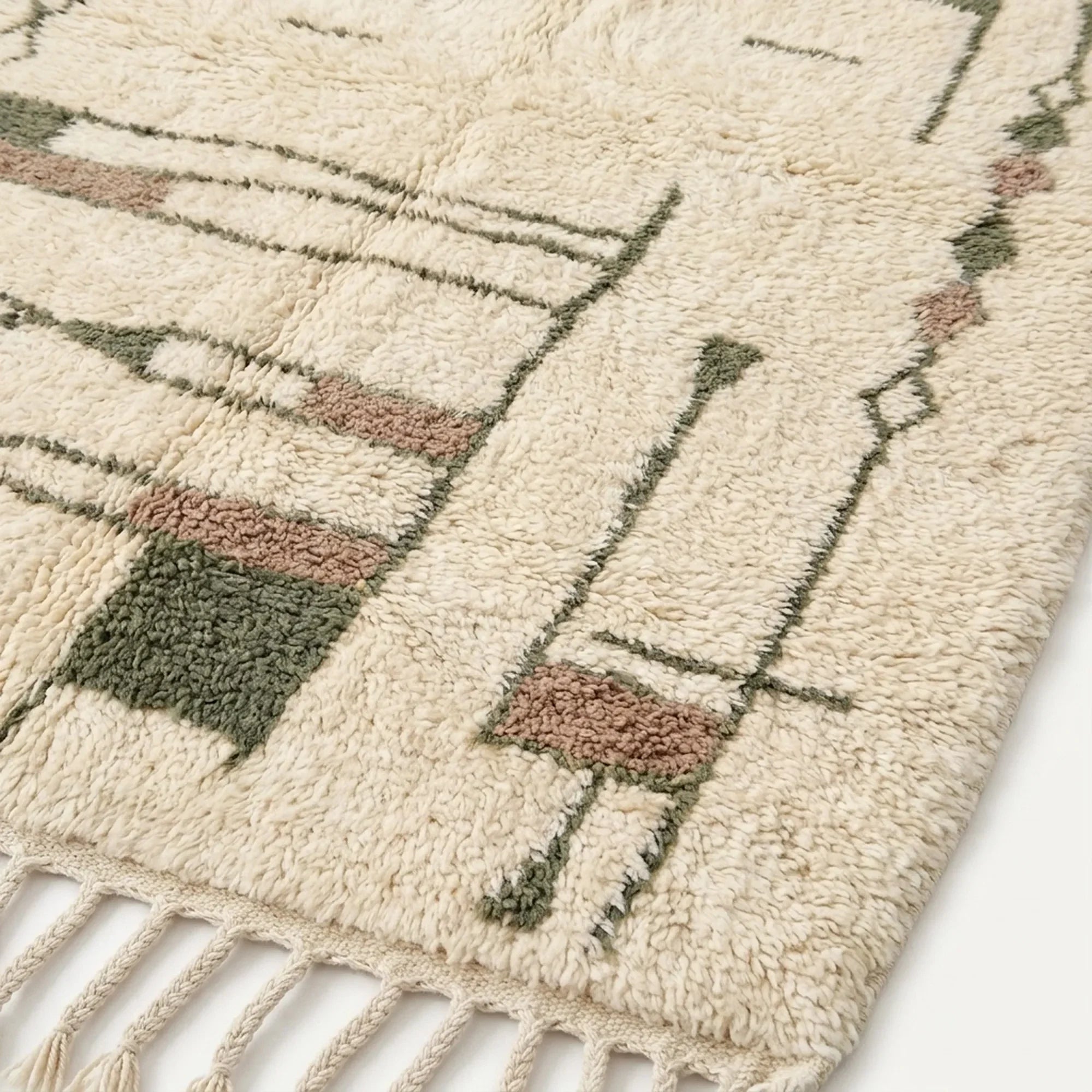 Close-up of the abstract linear pattern on the Targa rug.