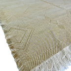 Ivory Zanafi kilim rug Iznagen with angular diamonds, pattern detail