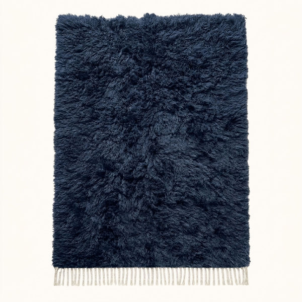 Tapis Mrirt Bleu Marine – Monochrome à texture douce – Tafukt