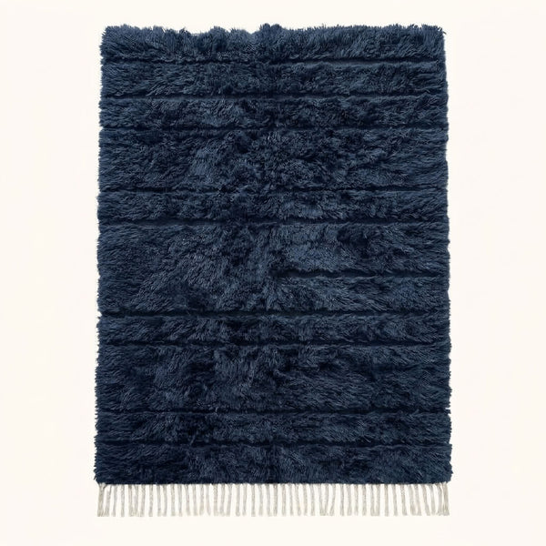 Tapis Mrirt Bleu Marine – Bandes horizontales texturées – Tamazirt
