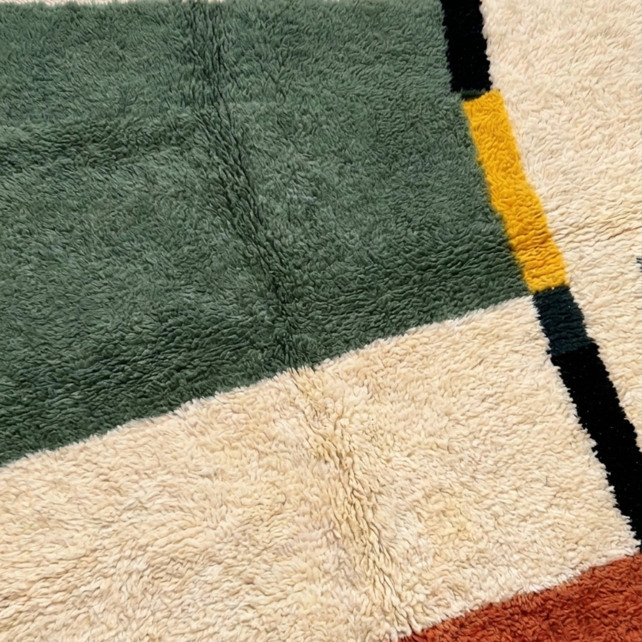 Green Beni Ourain Rug – Abstract Color Block Design – Anir