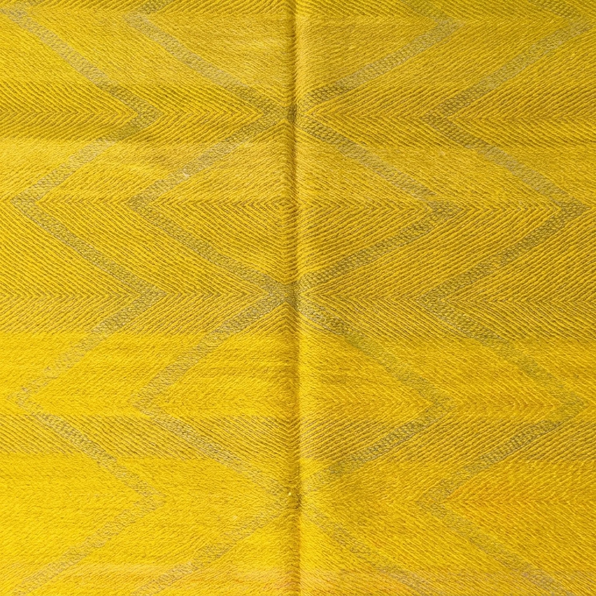Saffron Yellow Zanafi kilim rug Agdz with gray chevrons, pattern detail