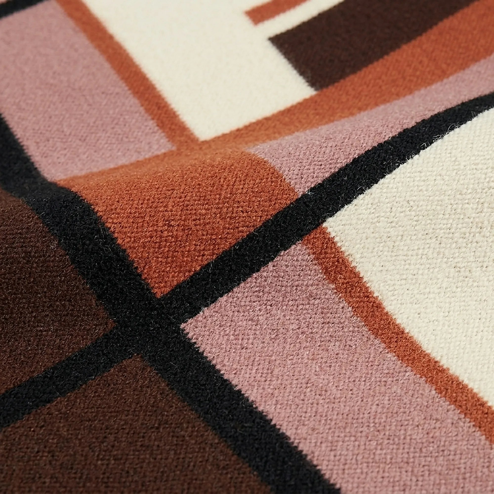 Terracotta Zanafi rug Tamnougalt linear block pattern and flat weave detail