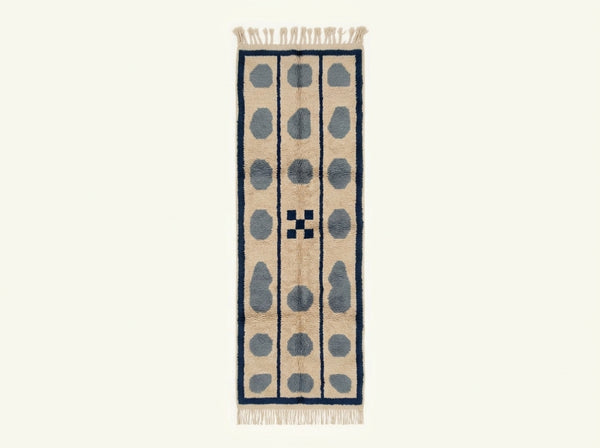 Tapis de couloir Mrirt Fauve, Bleu Ardoise et Bleu Marine – Colonnes de galets – Tafrara
