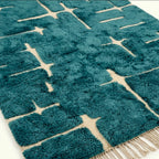 Teal and ivory Mrirt rug Izerfan angled pile detail