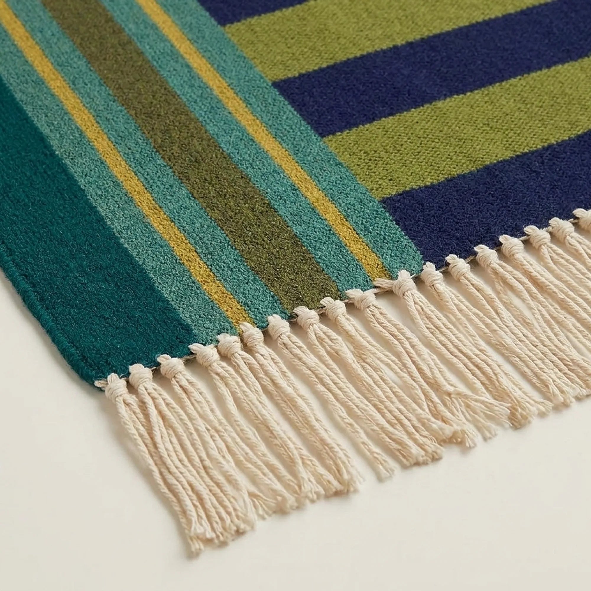 Green Zanafi Kilim rug Tisselday, natural wool flat-weave detail