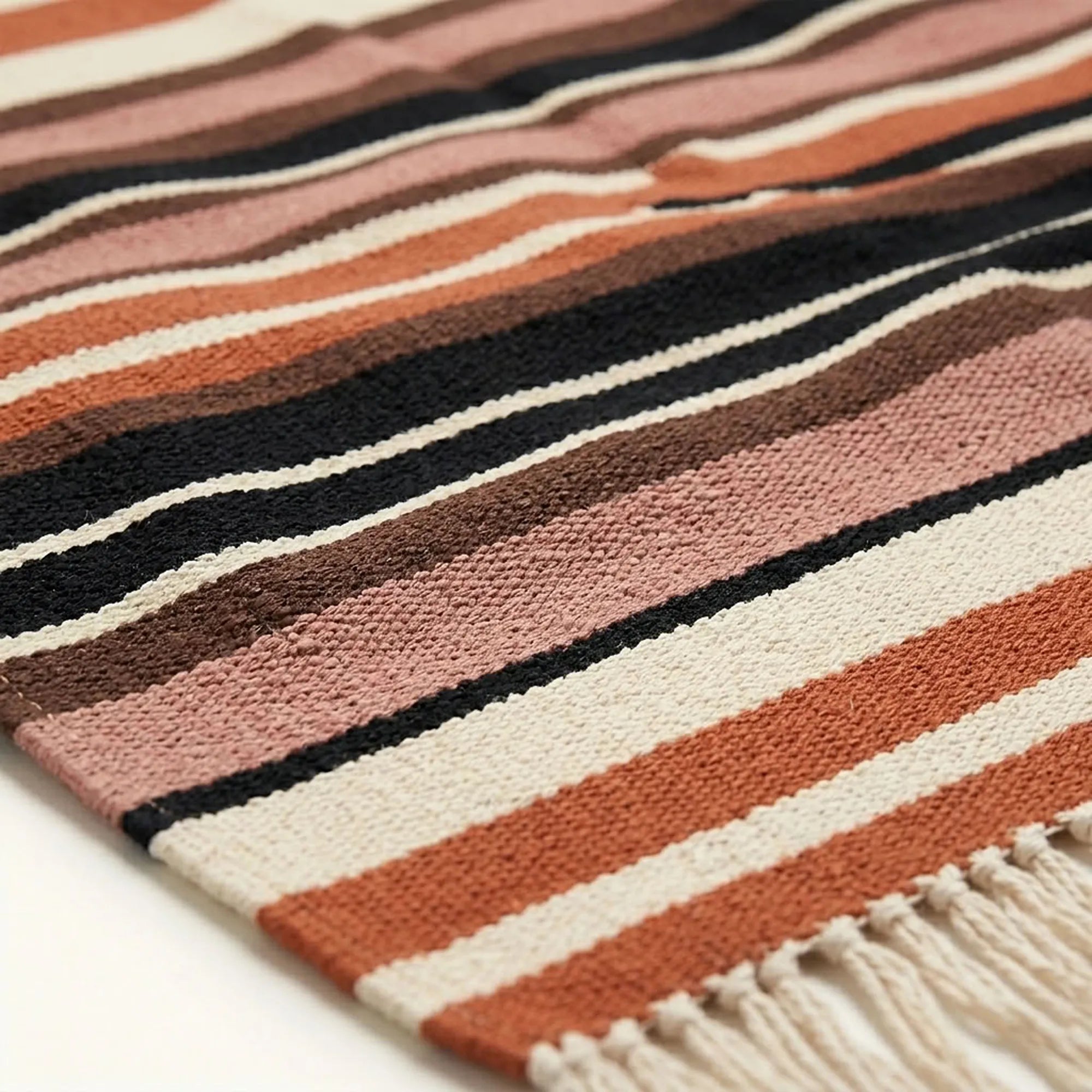 Terracotta Zanafi rug Zagora stripe pattern and flat weave detail